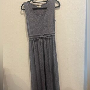 Max Studio Maxi Dress Size Medium